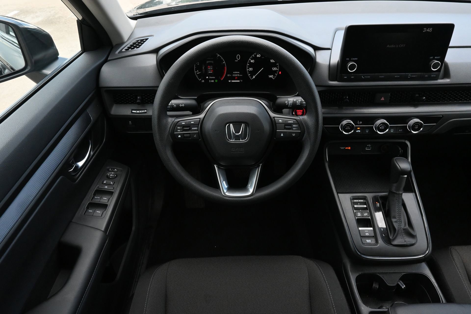 Used 2025 Honda CR-V LX image 9