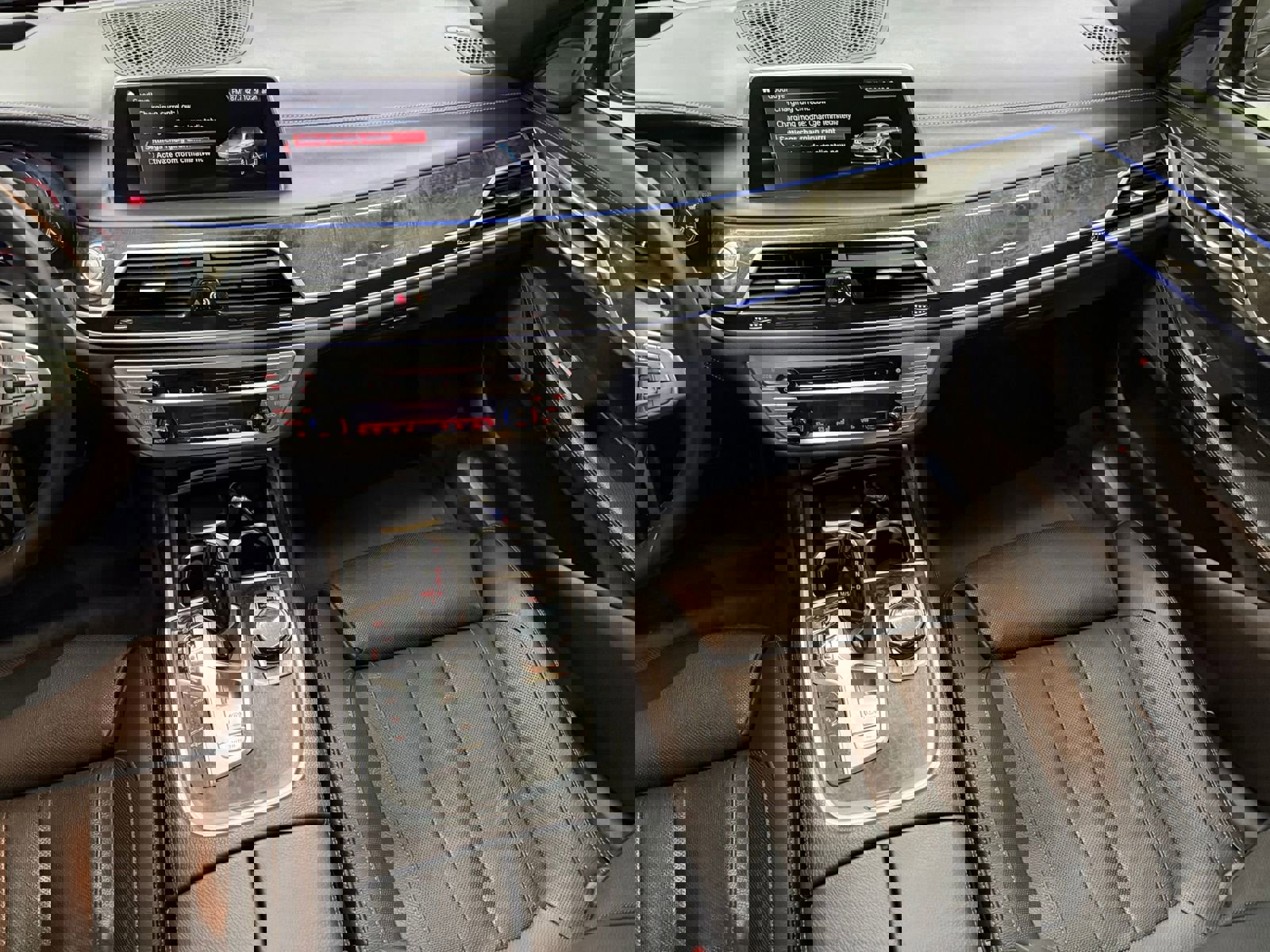 Used 2018 BMW 740e xDrive image 32