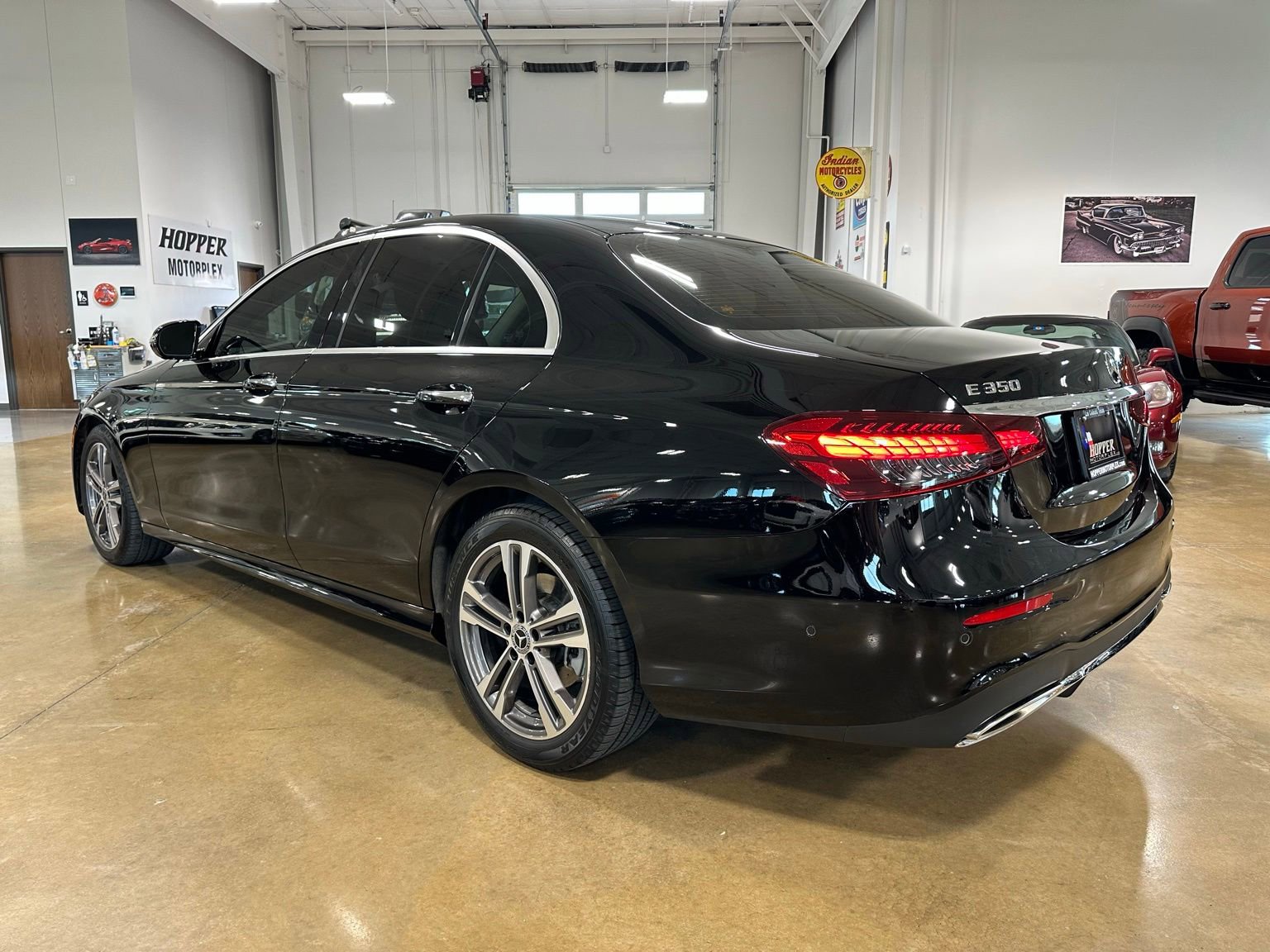Used 2023 Mercedes-Benz E 350 Sedan image 5