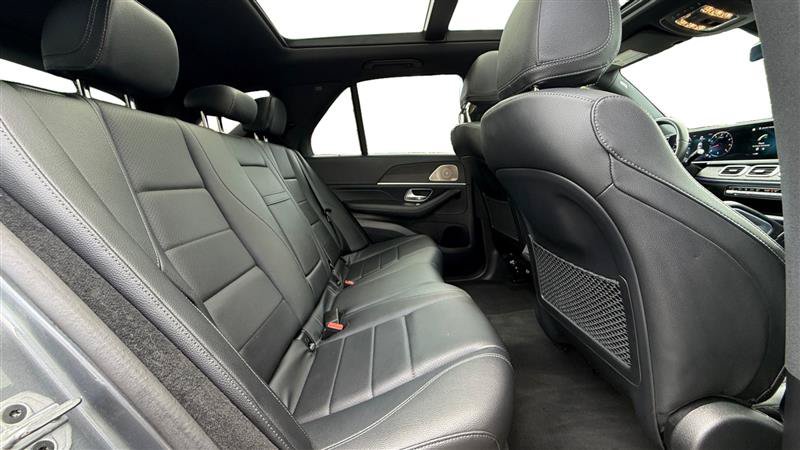 Used 2022 Mercedes-Benz GLE 350 w/ Premium Package image 18