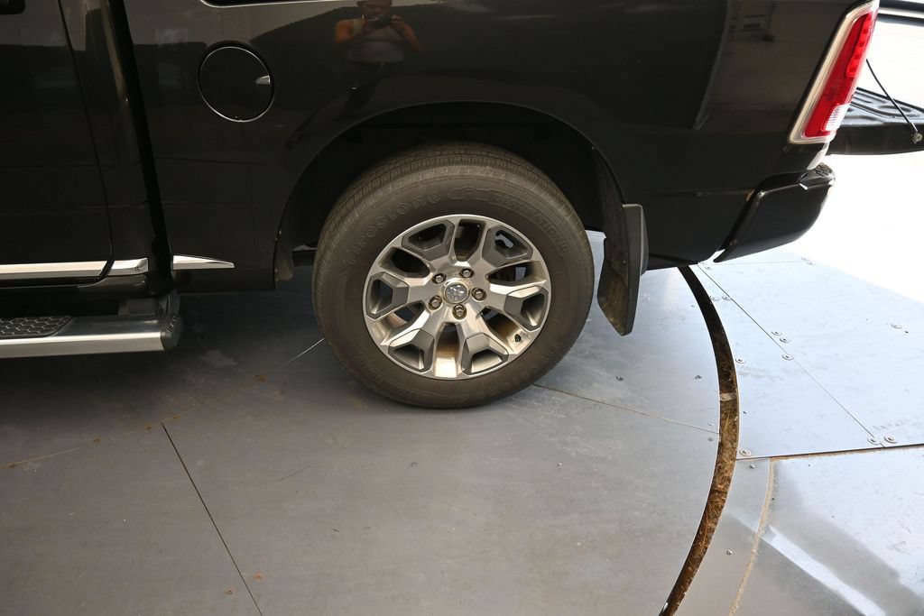 Used 2018 RAM 1500 Limited AWD/4WD image 17