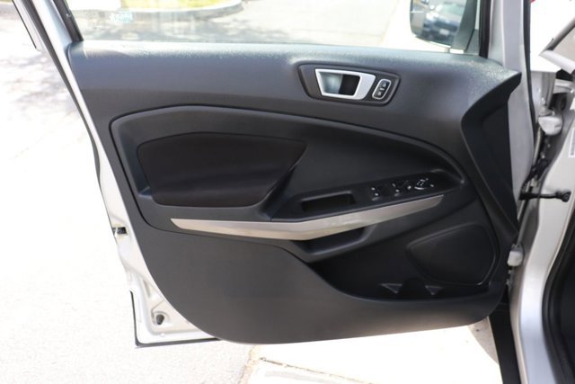 Used 2019 Ford EcoSport SE image 10
