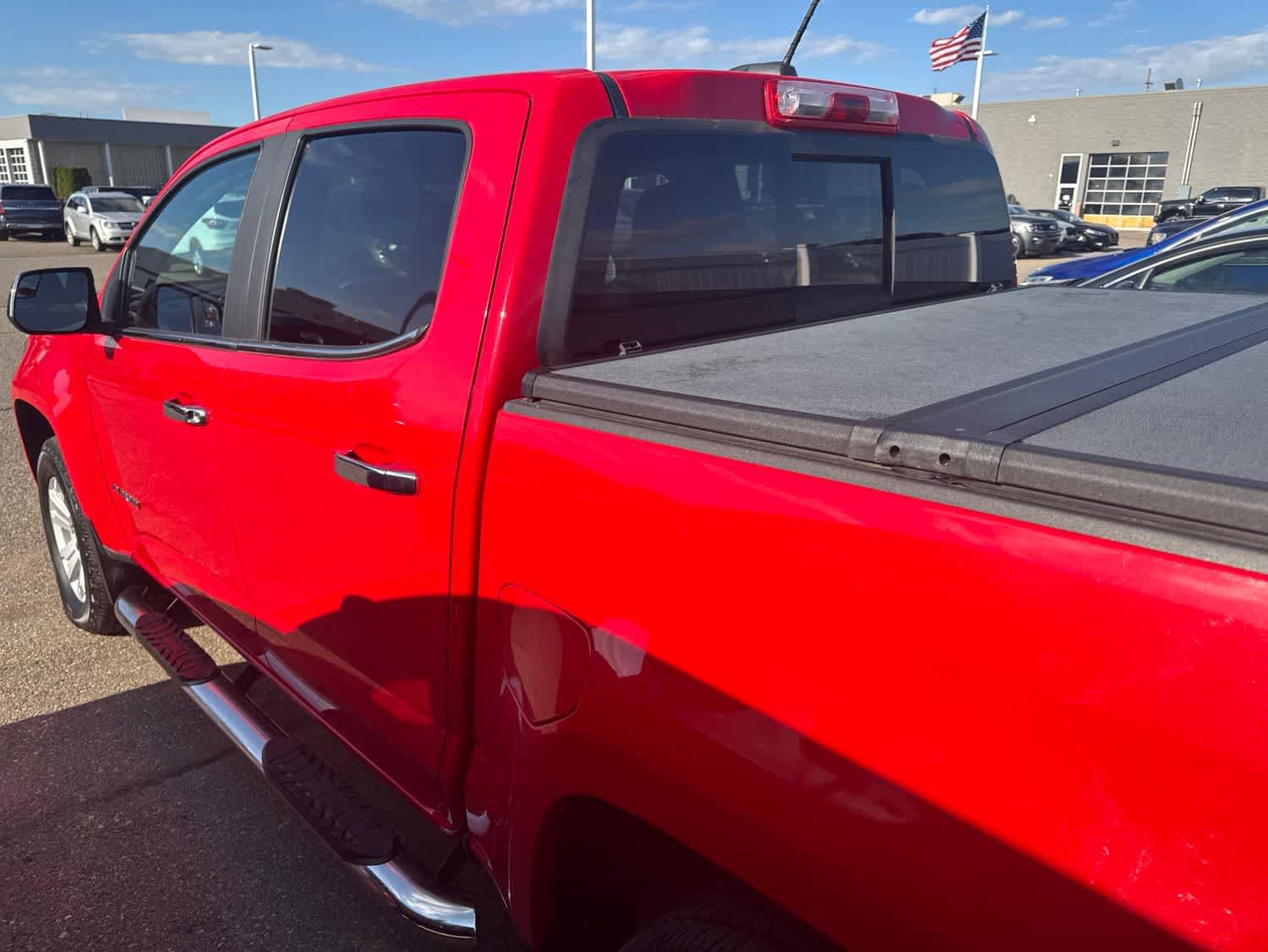 Used 2017 Chevrolet Colorado LT w/ Luxury Package, Chrome AWD/4WD image 17