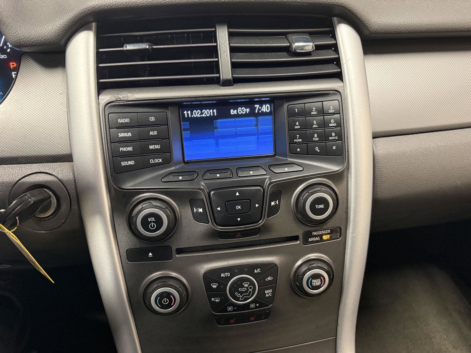 Used 2013 Ford Edge SEL image 20