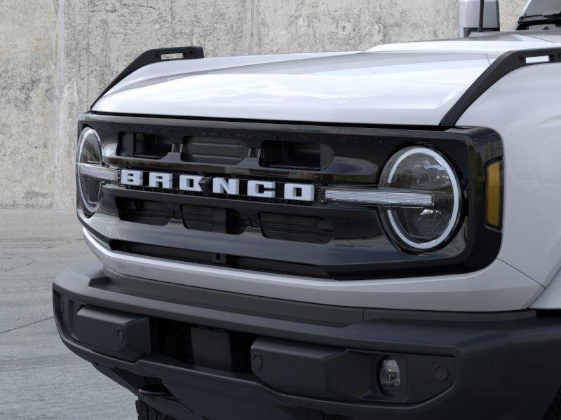 New 2025 Ford Bronco Outer Banks image 19