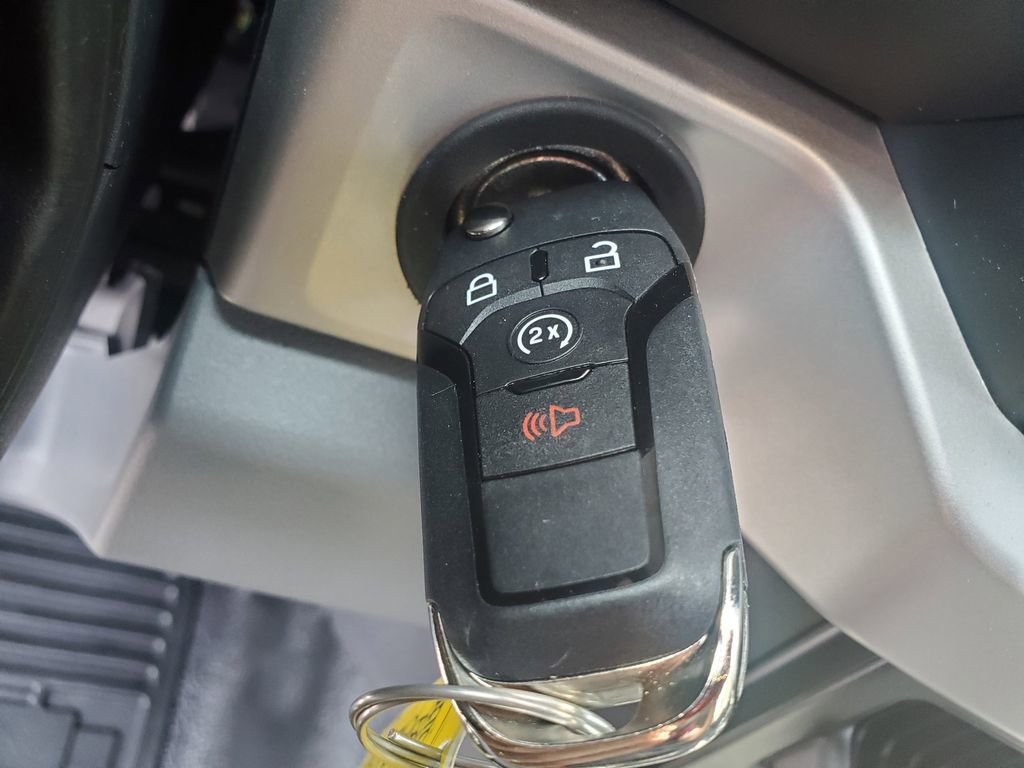 New 2025 Ford F450 XL w/ XL Chrome Package image 34