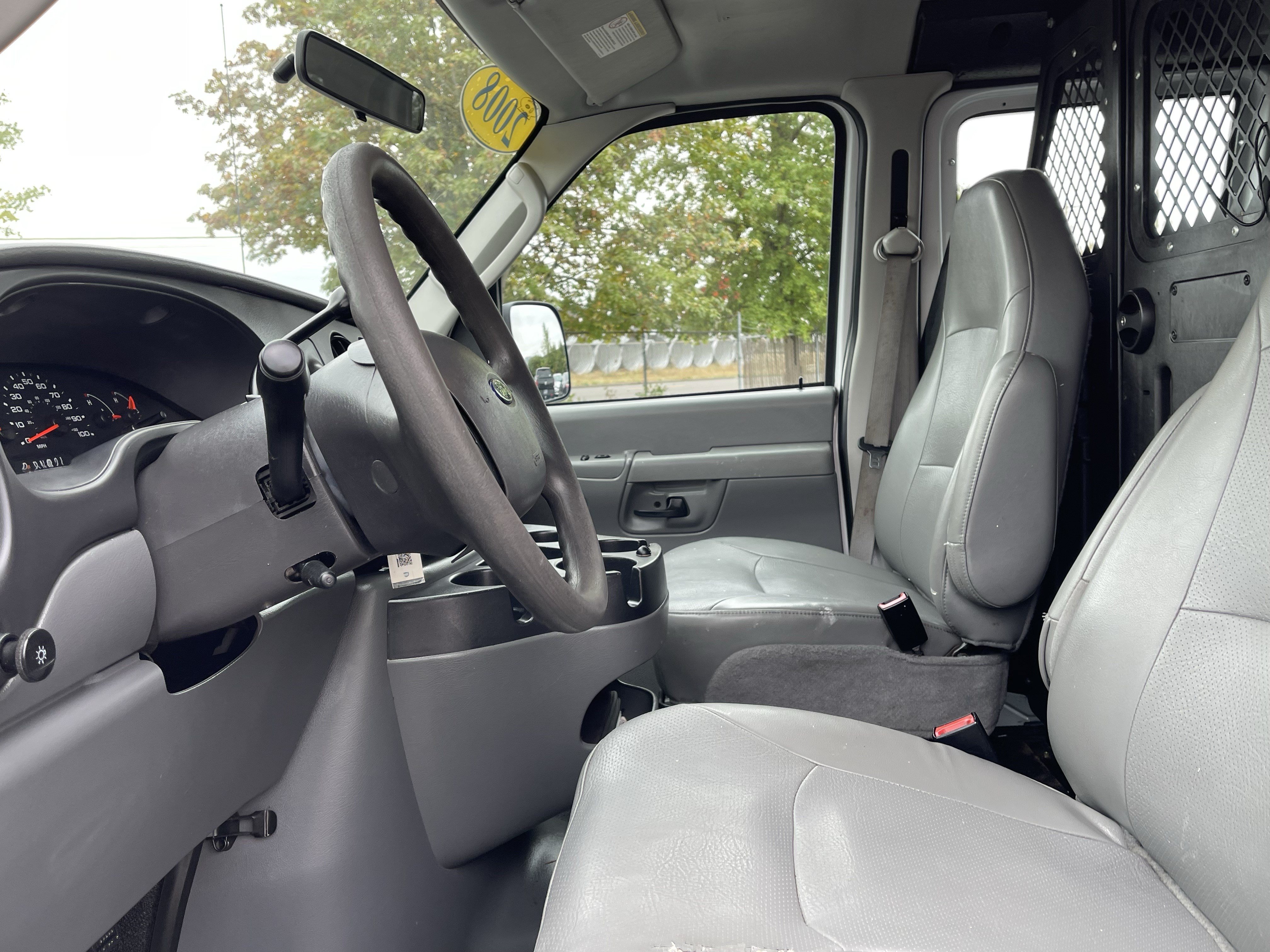 Used 2008 Ford E-250 and Econoline 250 RWD image 14