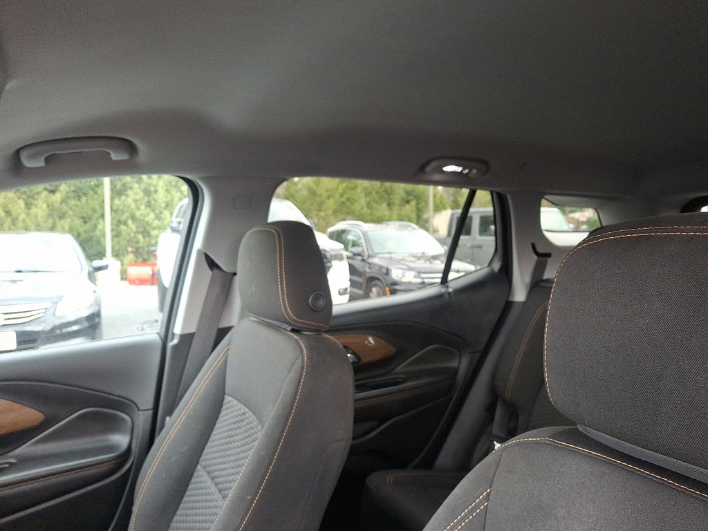 Used 2019 GMC Terrain SLE w/ Driver Convenience Package image 24