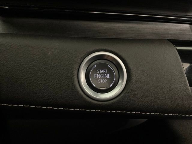 Certified 2024 Cadillac Escalade ESV Premium Luxury image 21