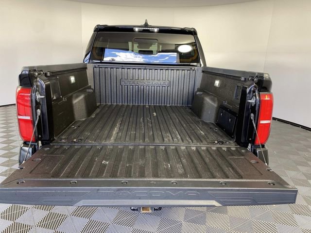 Used 2024 Toyota Tacoma TRD Sport w/ TRD Sport Upgrade Package AWD/4WD image 8