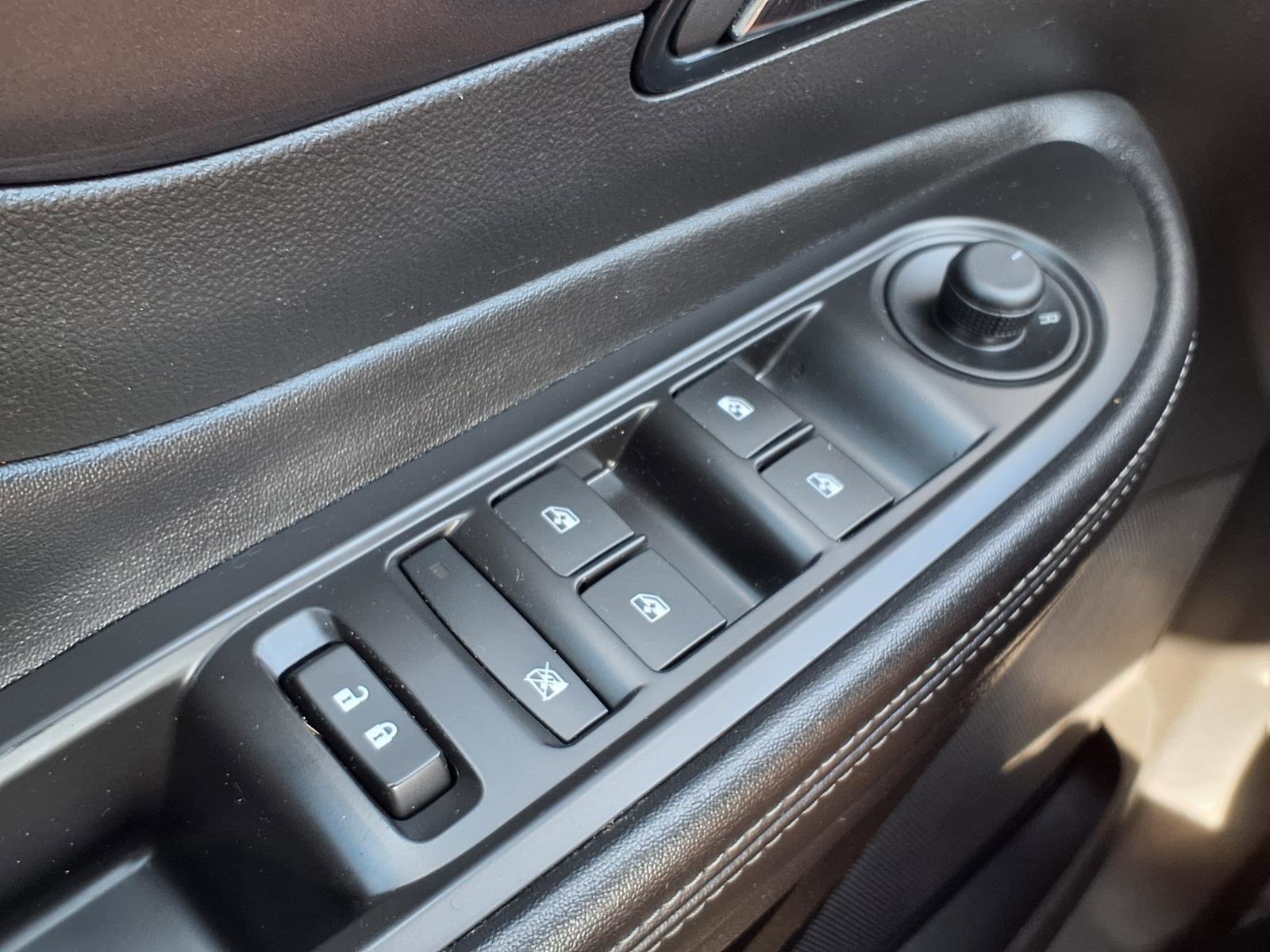 Used 2019 Buick Encore Preferred w/ Safety Package image 10