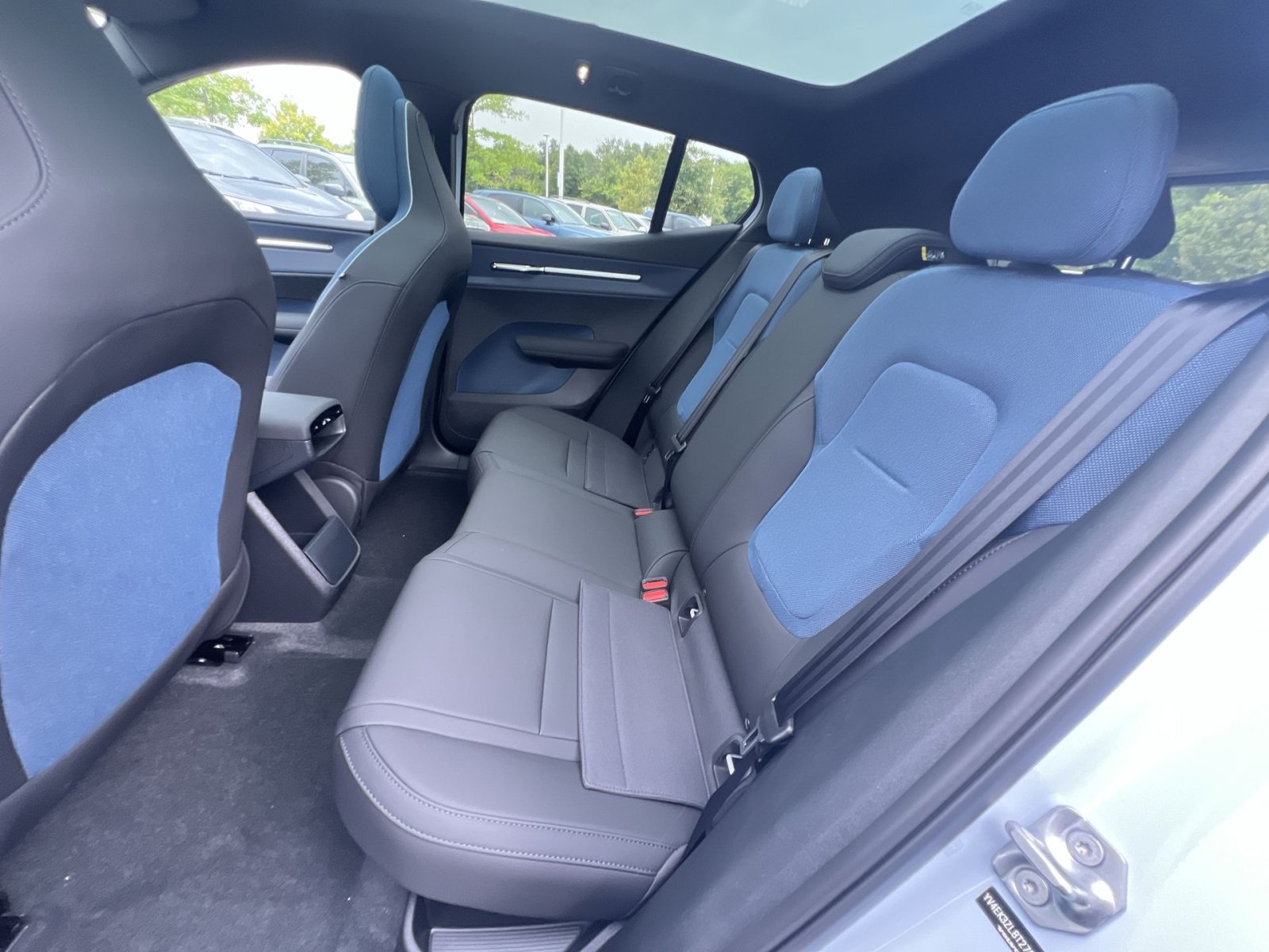 New 2026 Volvo EX30 Ultra w/ Protection Package Premier AWD/4WD image 25