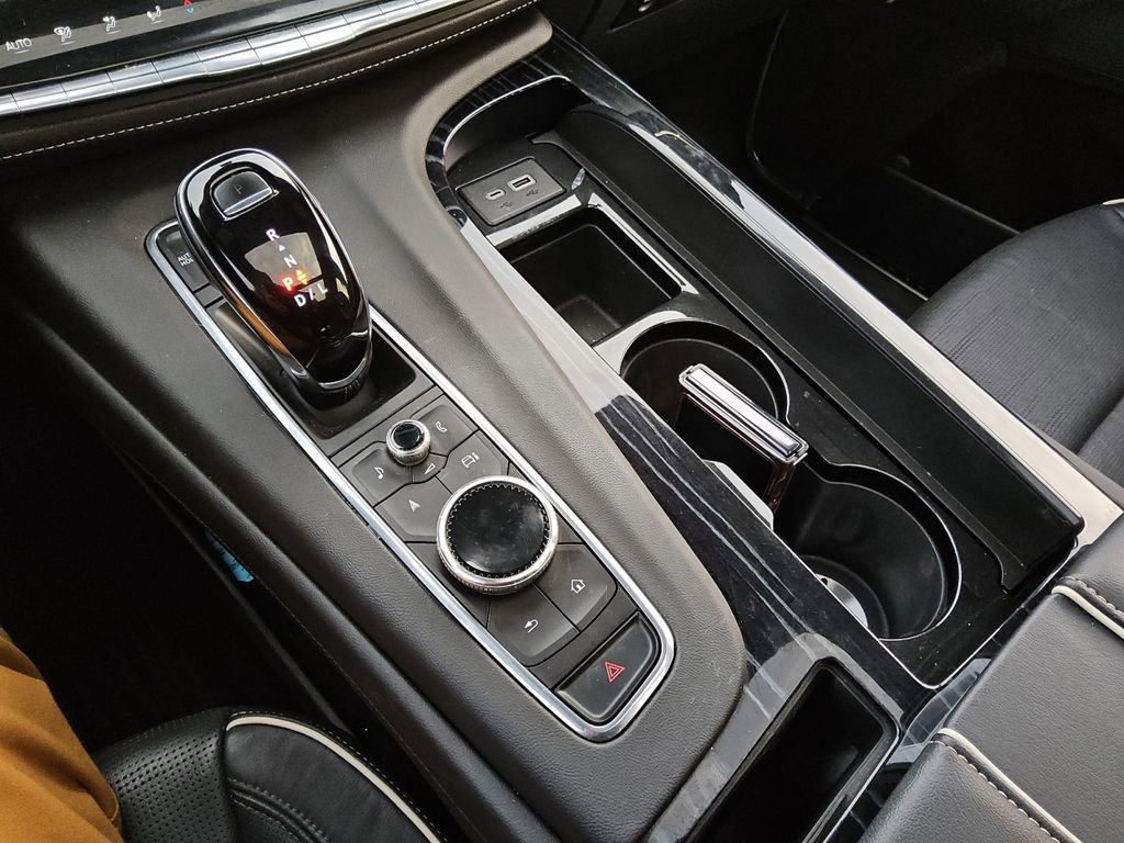 Used 2023 Cadillac Escalade ESV Sport w/ Touring Package image 22