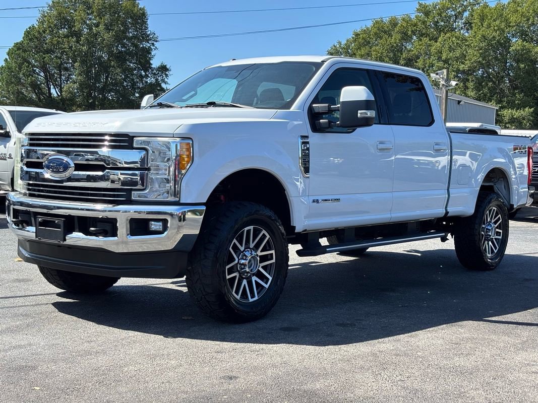 Used 2017 Ford F250 Lariat w/ Lariat Value Package image 7