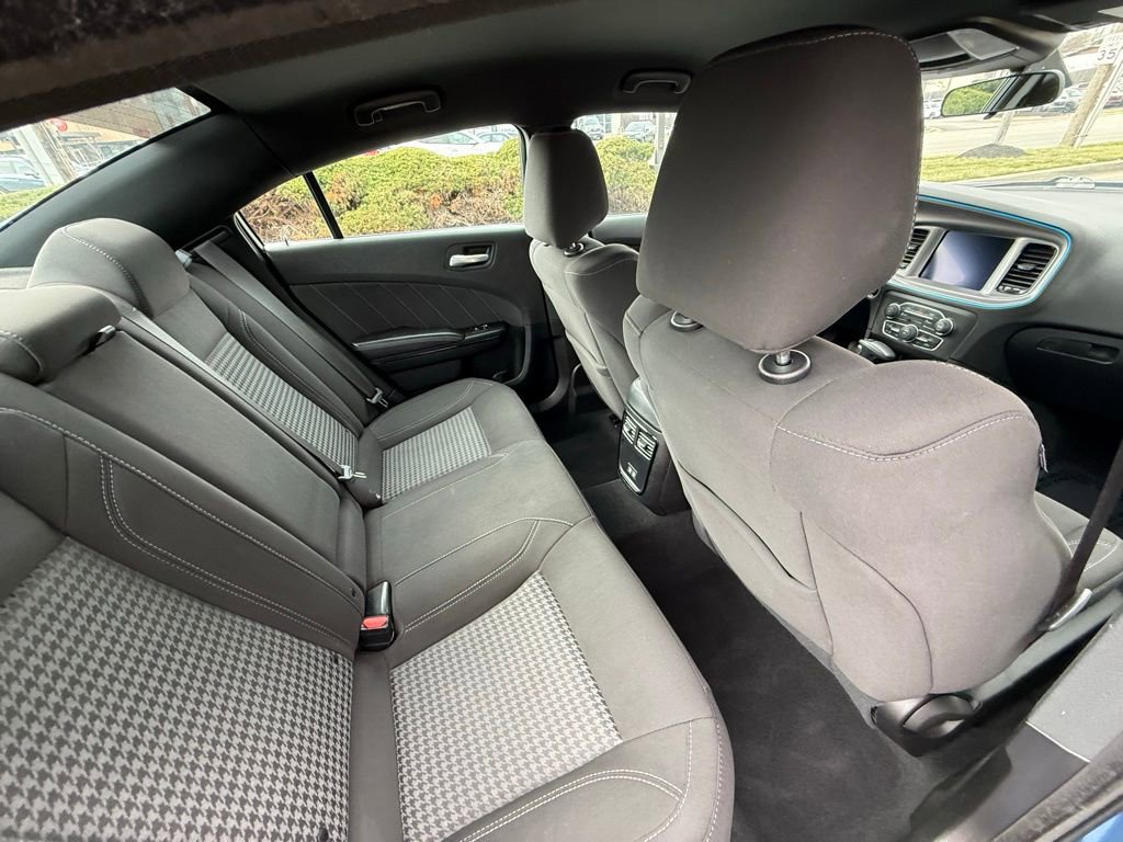 Used 2023 Dodge Charger SXT w/ Blacktop Package image 36