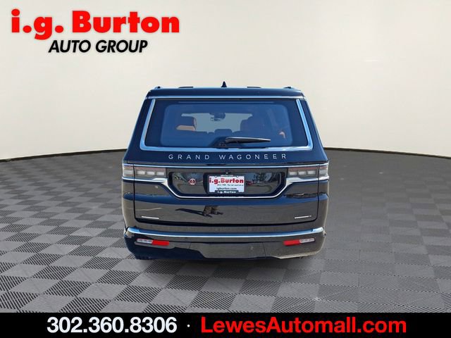 Used 2023 Jeep Grand Wagoneer Series III image 5