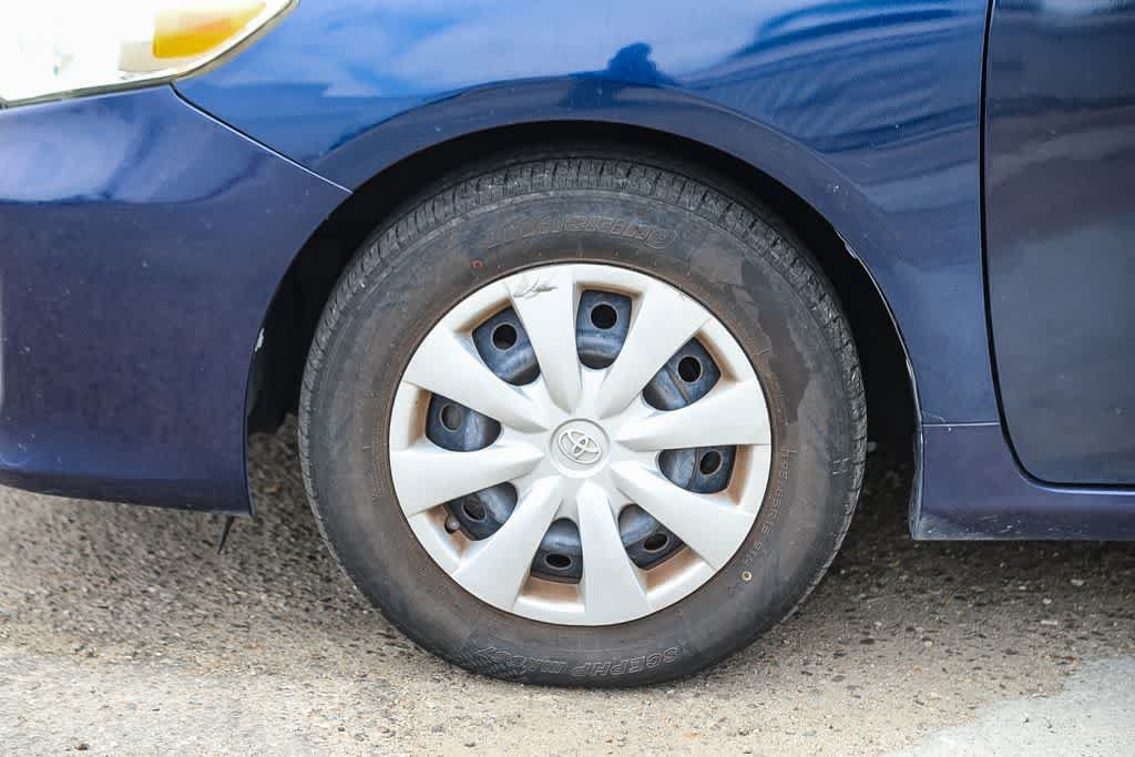 Used 2012 Toyota Corolla L FWD image 8