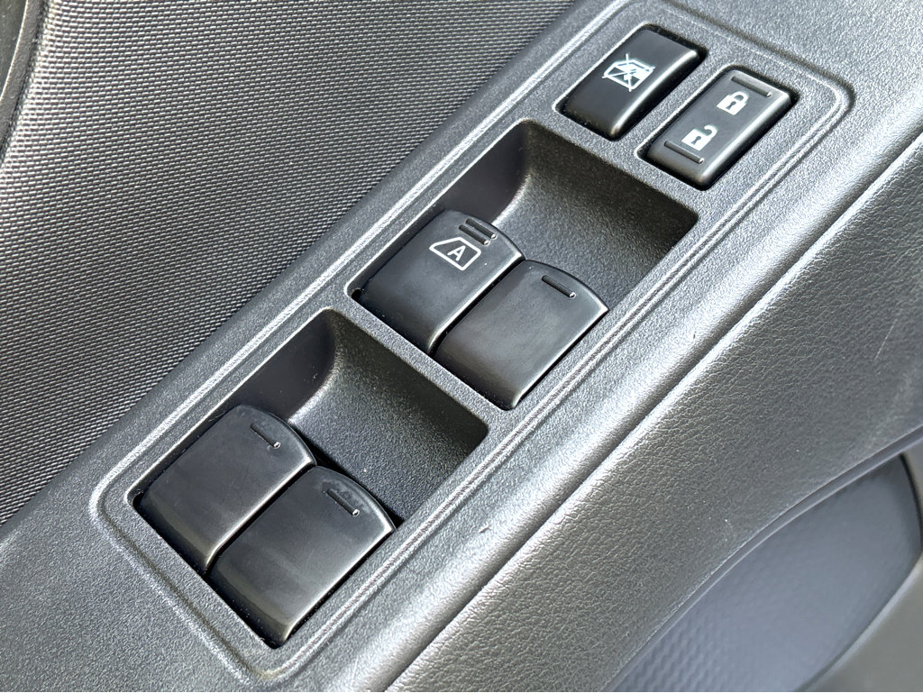 Used 2024 Nissan Frontier S w/ Technology Package image 28
