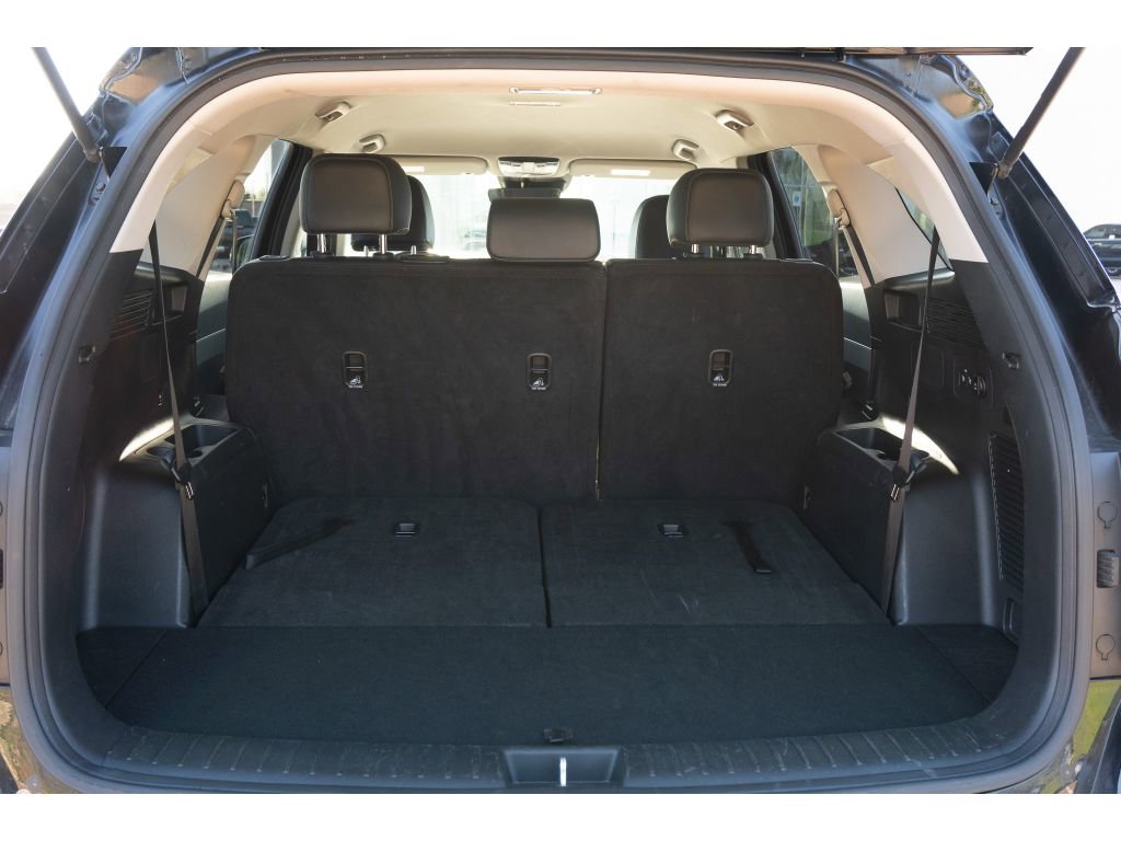 Used 2024 Kia Sorento S image 14