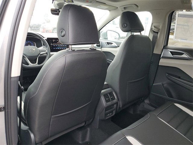 New 2026 Volkswagen Taos SEL image 12