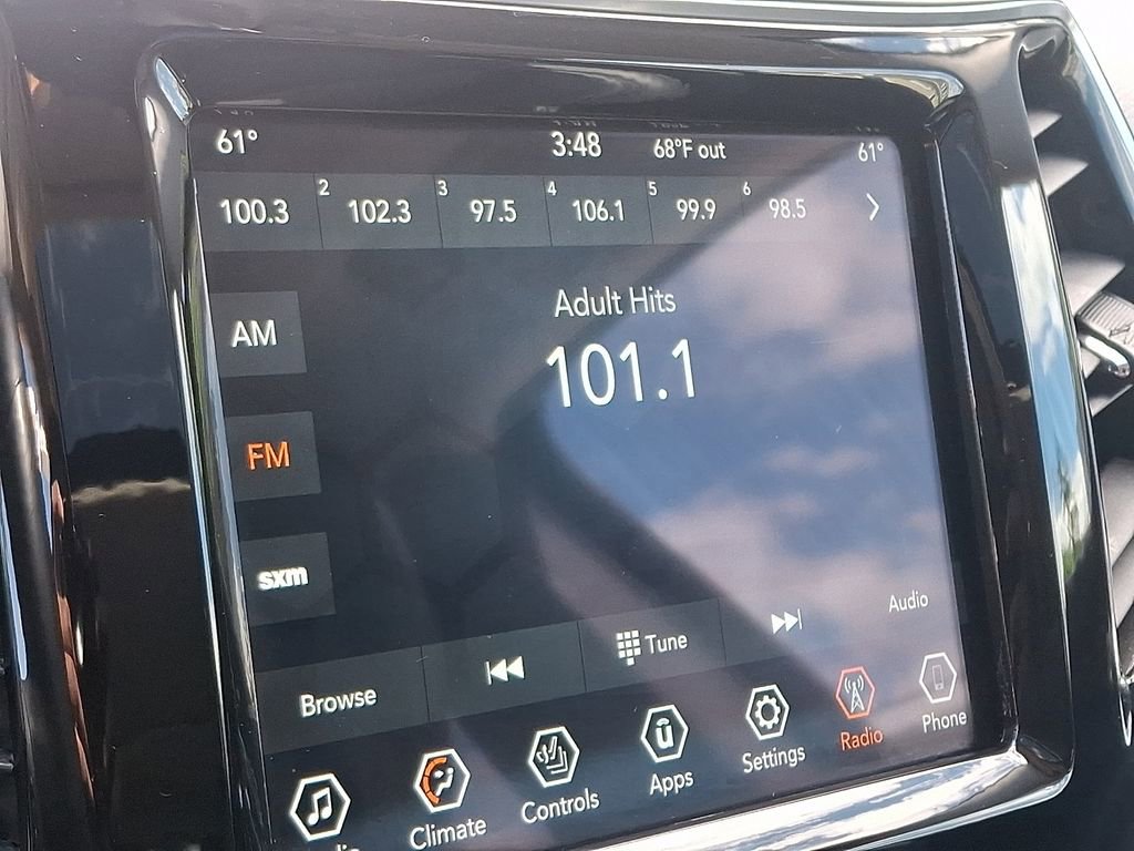 Used 2021 Jeep Cherokee Limited AWD/4WD image 19