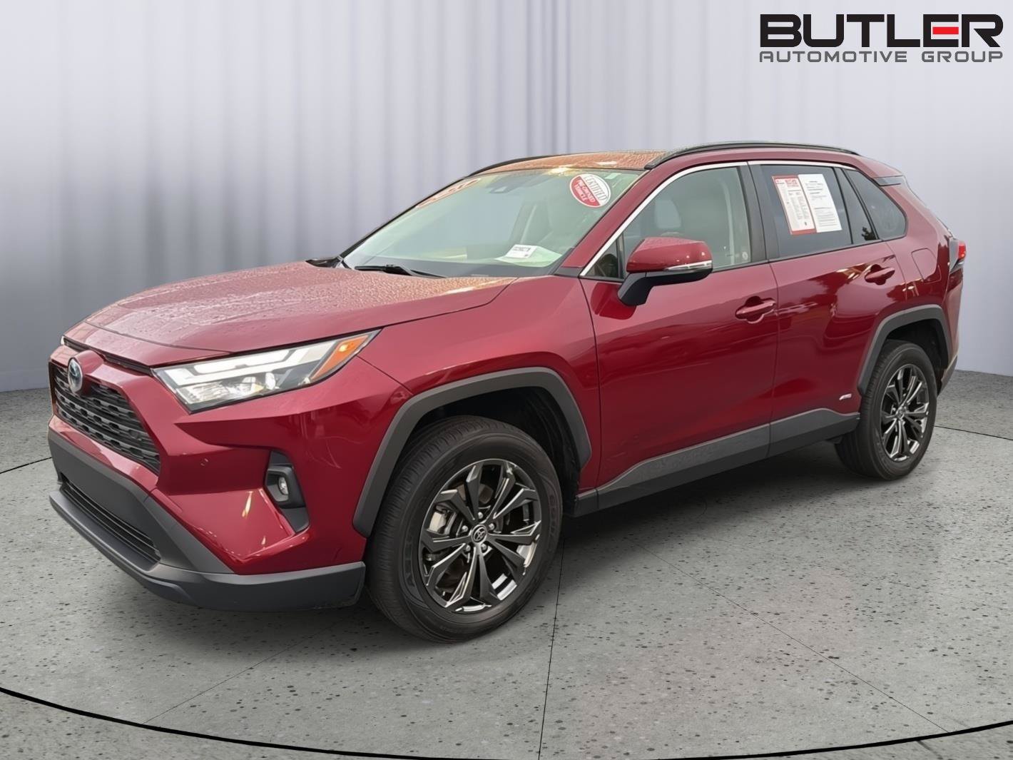 Certified 2023 Toyota RAV4 XLE Premium AWD/4WD image 2