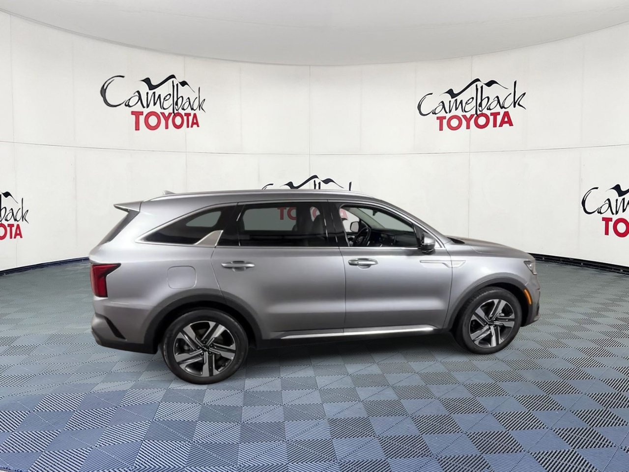 Used 2023 Kia Sorento SX Prestige AWD/4WD image 3