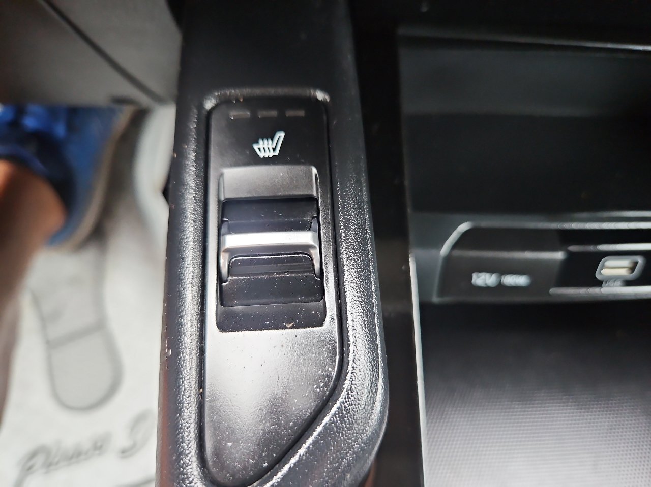 Used 2020 Kia Telluride S image 36