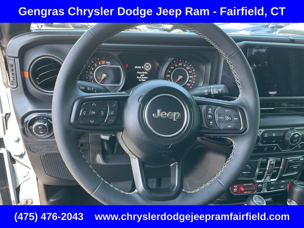 Certified 2025 Jeep Gladiator Mojave w/ Safety Group AWD/4WD image 43