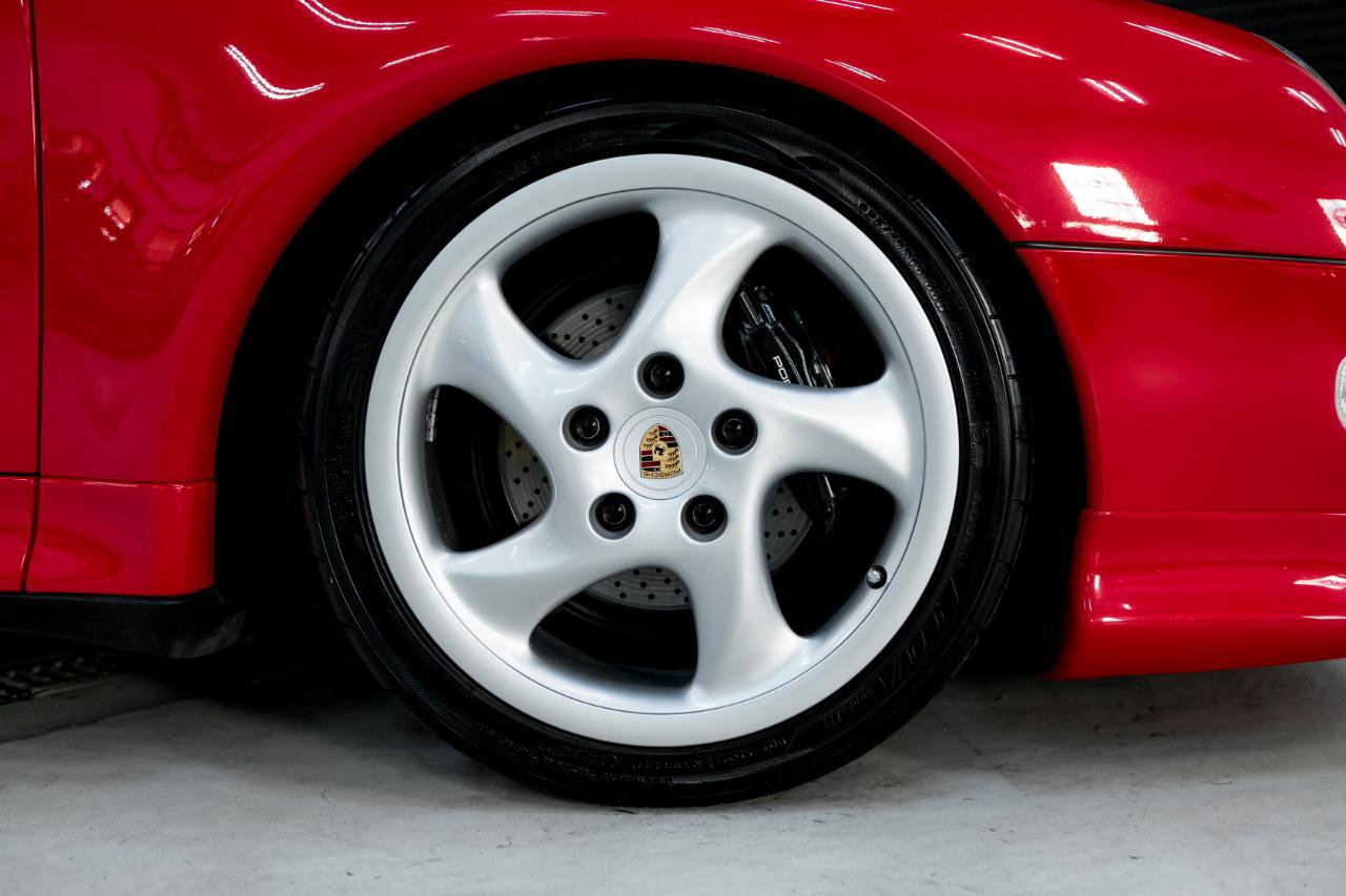 Used 1998 Porsche 911 Carrera image 35