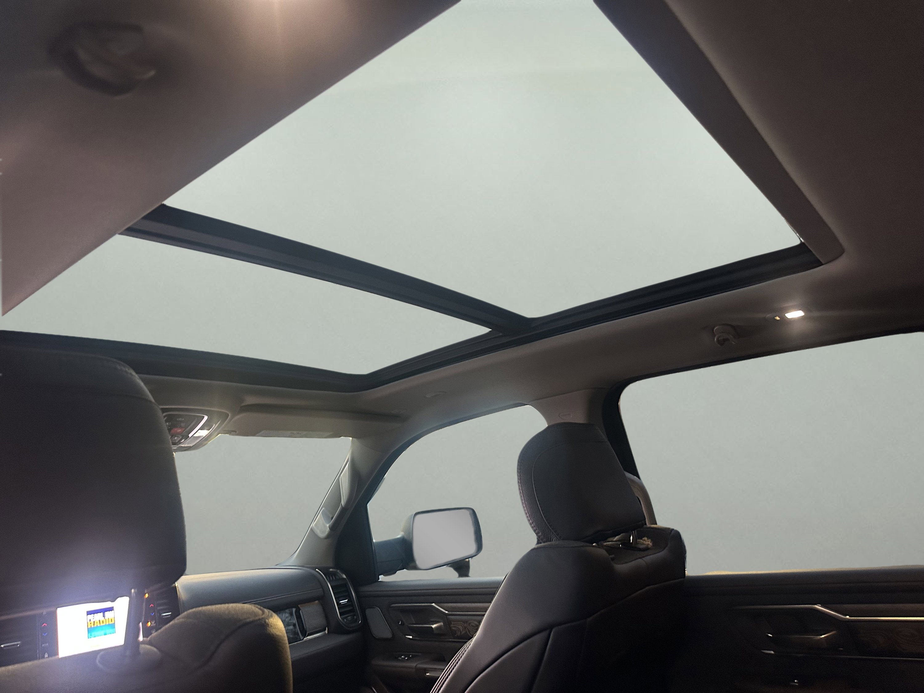 Used 2025 RAM 1500 Limited image 17