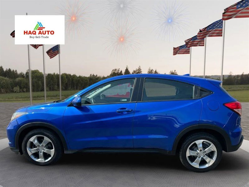 Used 2018 Honda HR-V LX image 8