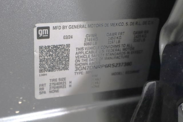 Used 2024 Chevrolet Equinox EV RS FWD image 42