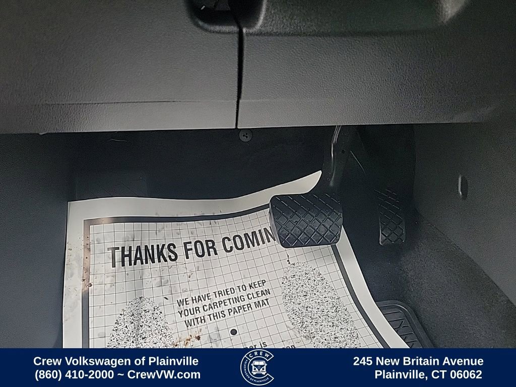 Used 2019 Volkswagen Tiguan SE image 42