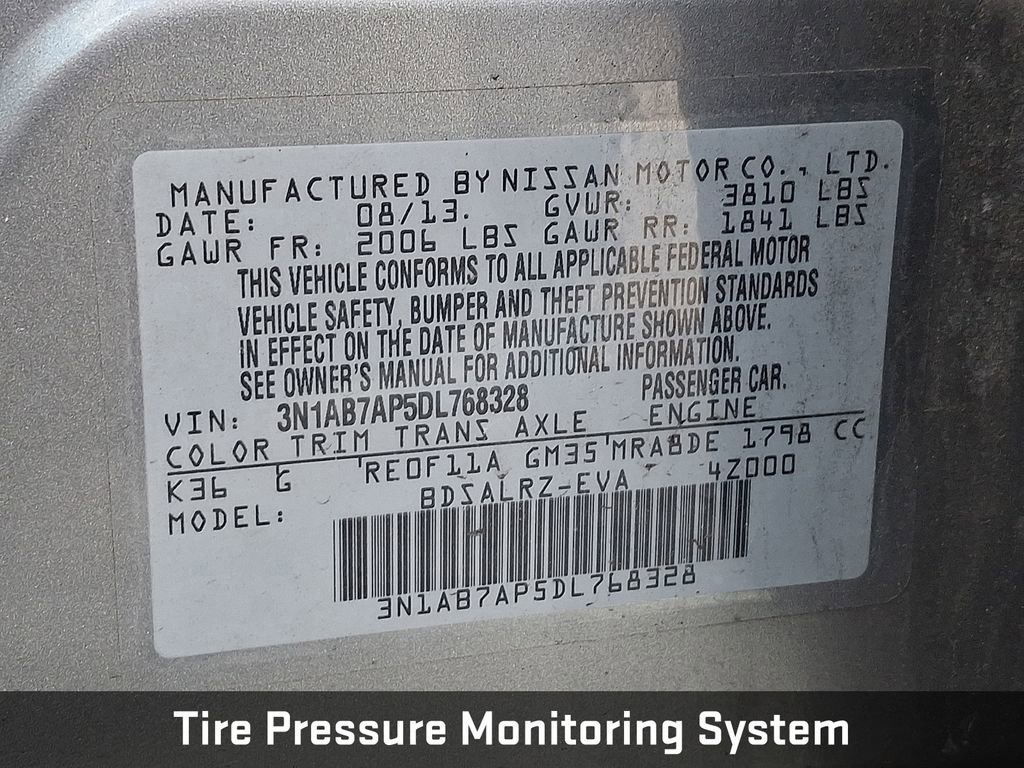 Used 2013 Nissan Sentra SR w/ Premium Pkg image 22