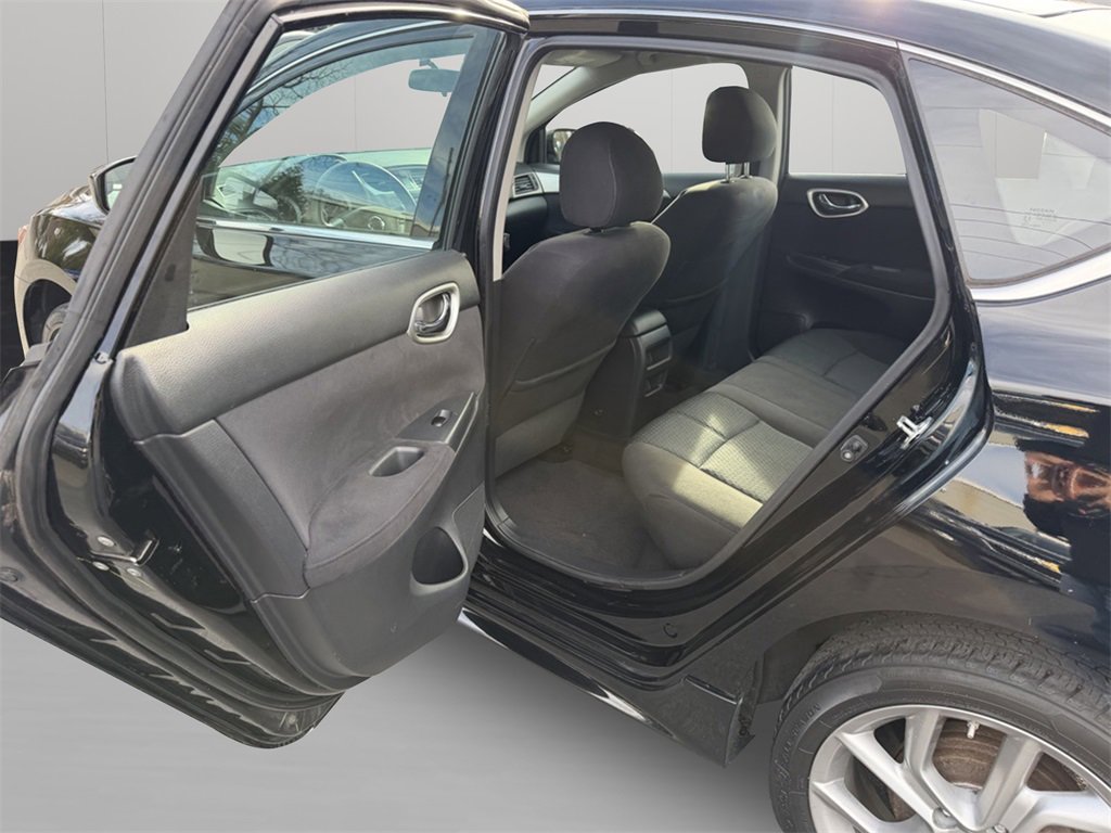 Used 2014 Nissan Sentra SR image 24