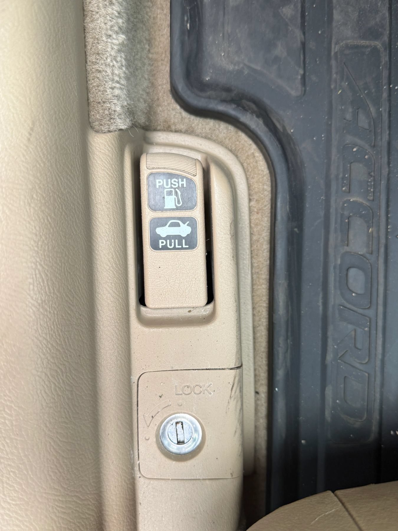 Used 2005 Honda Accord EX-L image 19