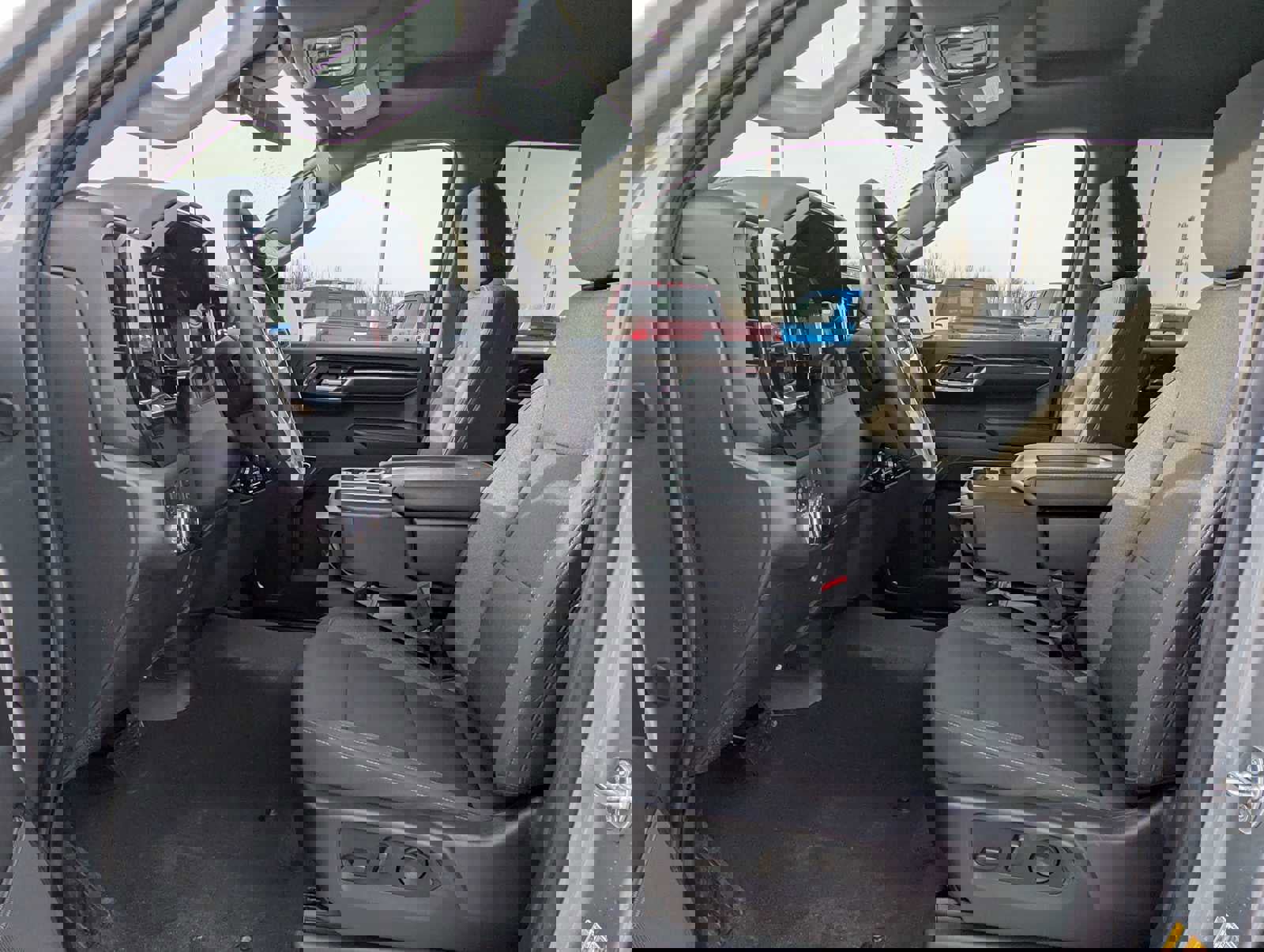 Used 2024 GMC Sierra 1500 SLE w/ X31 Off-Road Package image 20