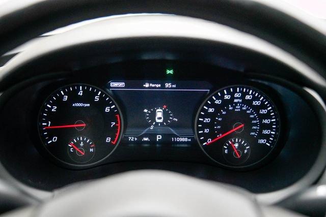 Used 2020 Kia Stinger GT1 RWD image 33
