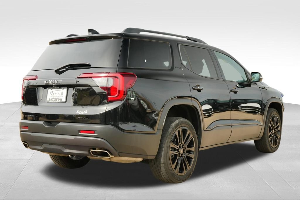 Used 2023 GMC Acadia SLE w/ Driver Convenience Package image 8