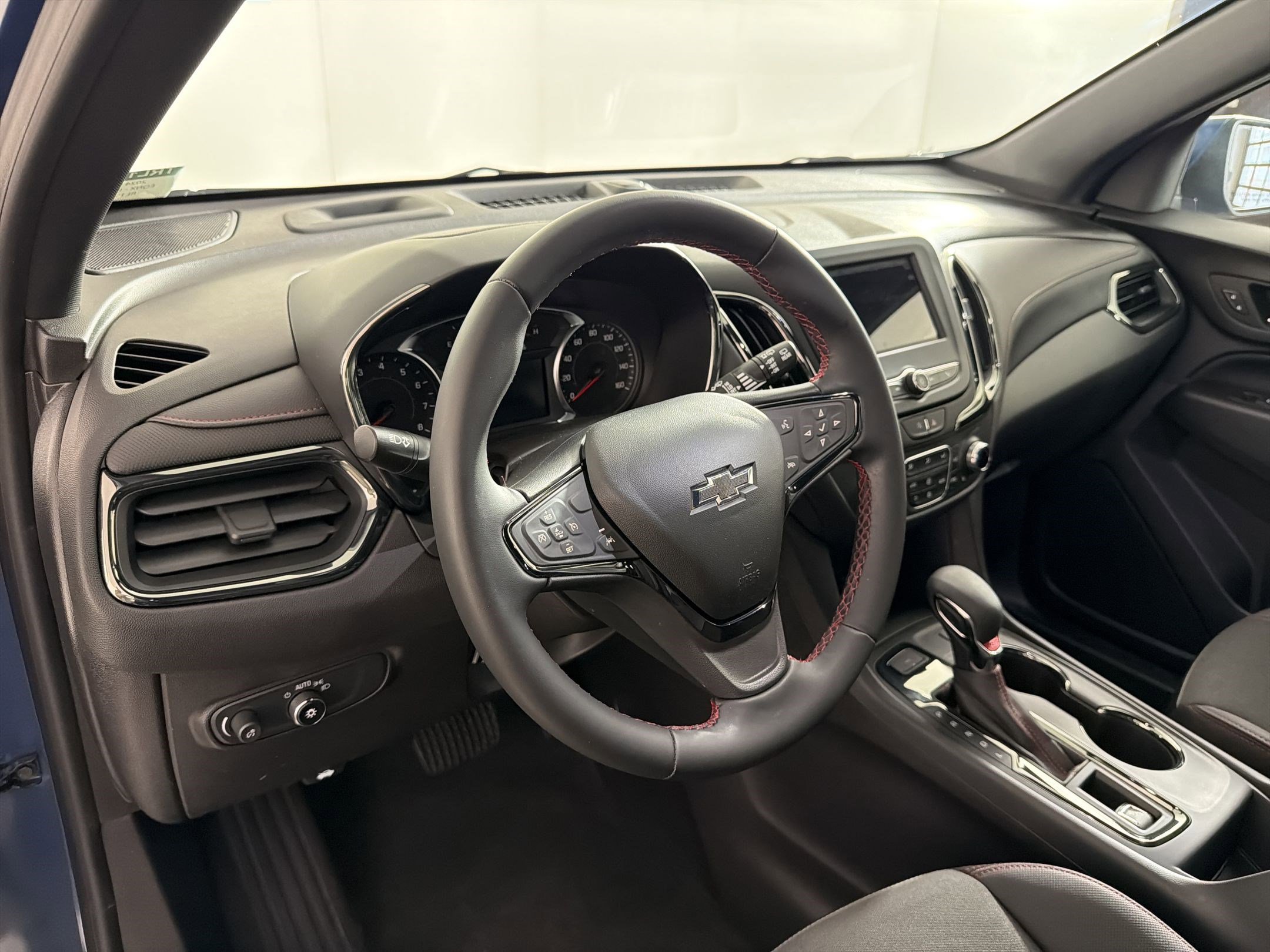 Used 2024 Chevrolet Equinox RS image 4