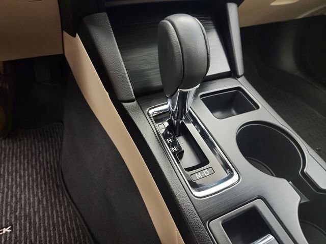 Used 2019 Subaru Outback 2.5i Limited w/ Popular Package #2 image 24