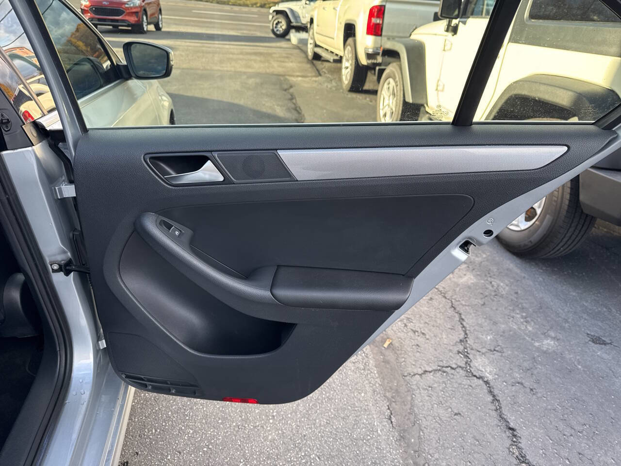 Used 2015 Volkswagen Jetta Sport image 21