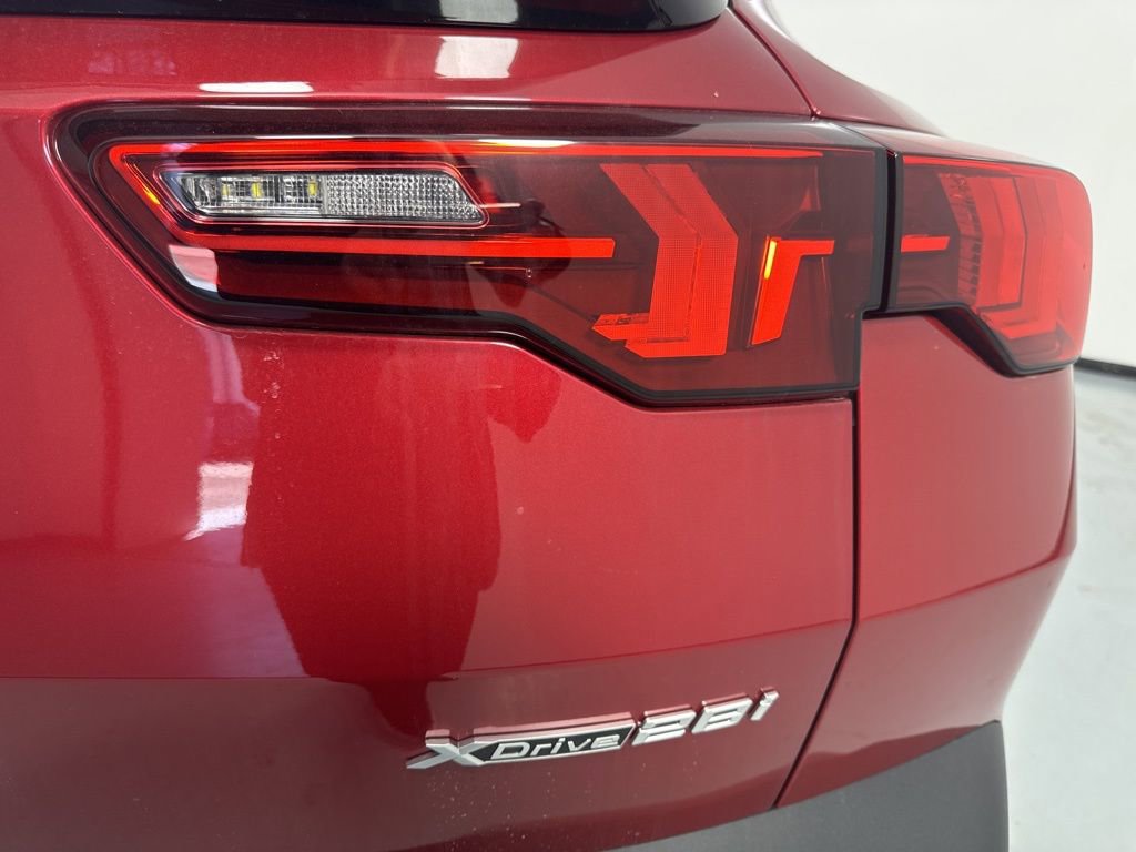New 2026 BMW X2 xDrive28i w/ Convenience Package AWD/4WD image 7