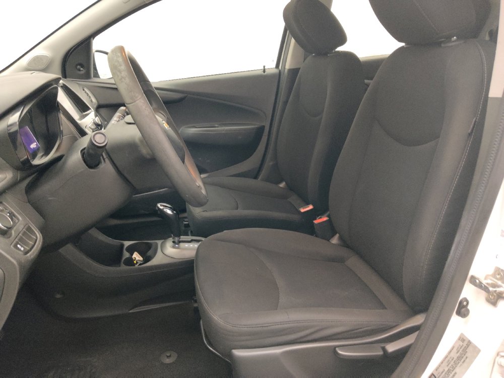 Used 2021 Chevrolet Spark LS FWD image 17