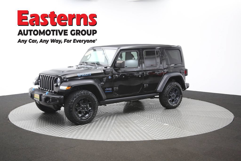 Used 2023 Jeep Wrangler Unlimited w/ Sun & Screen Package AWD/4WD image 57