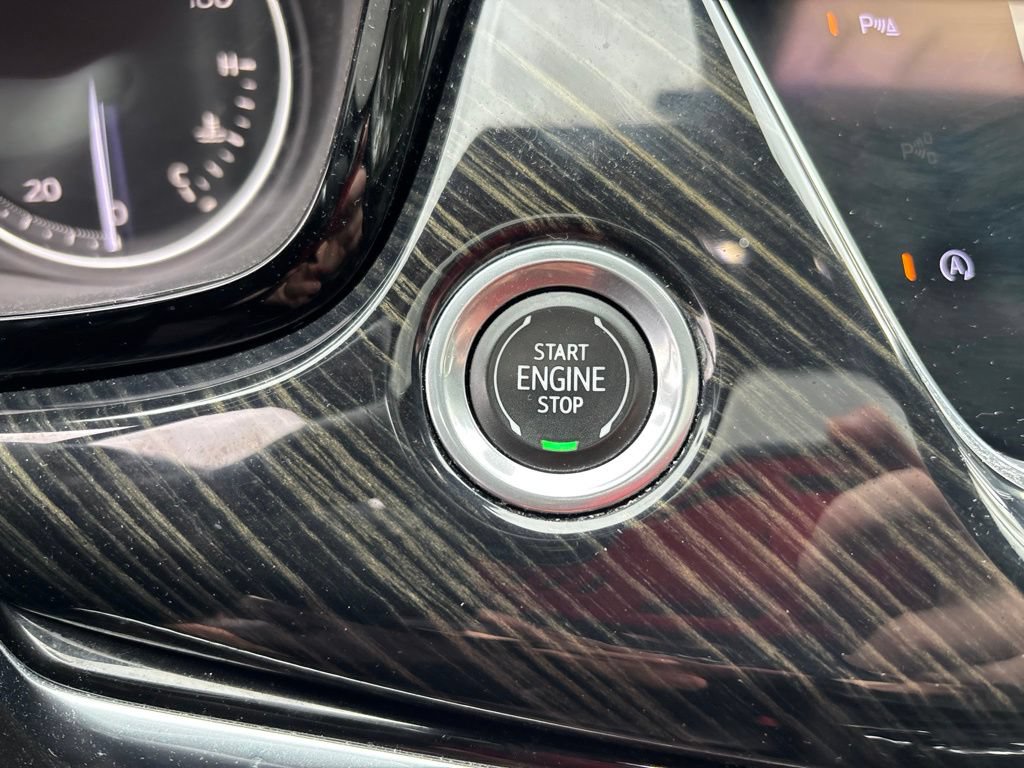 Used 2020 Cadillac XT6 Premium Luxury FWD image 27