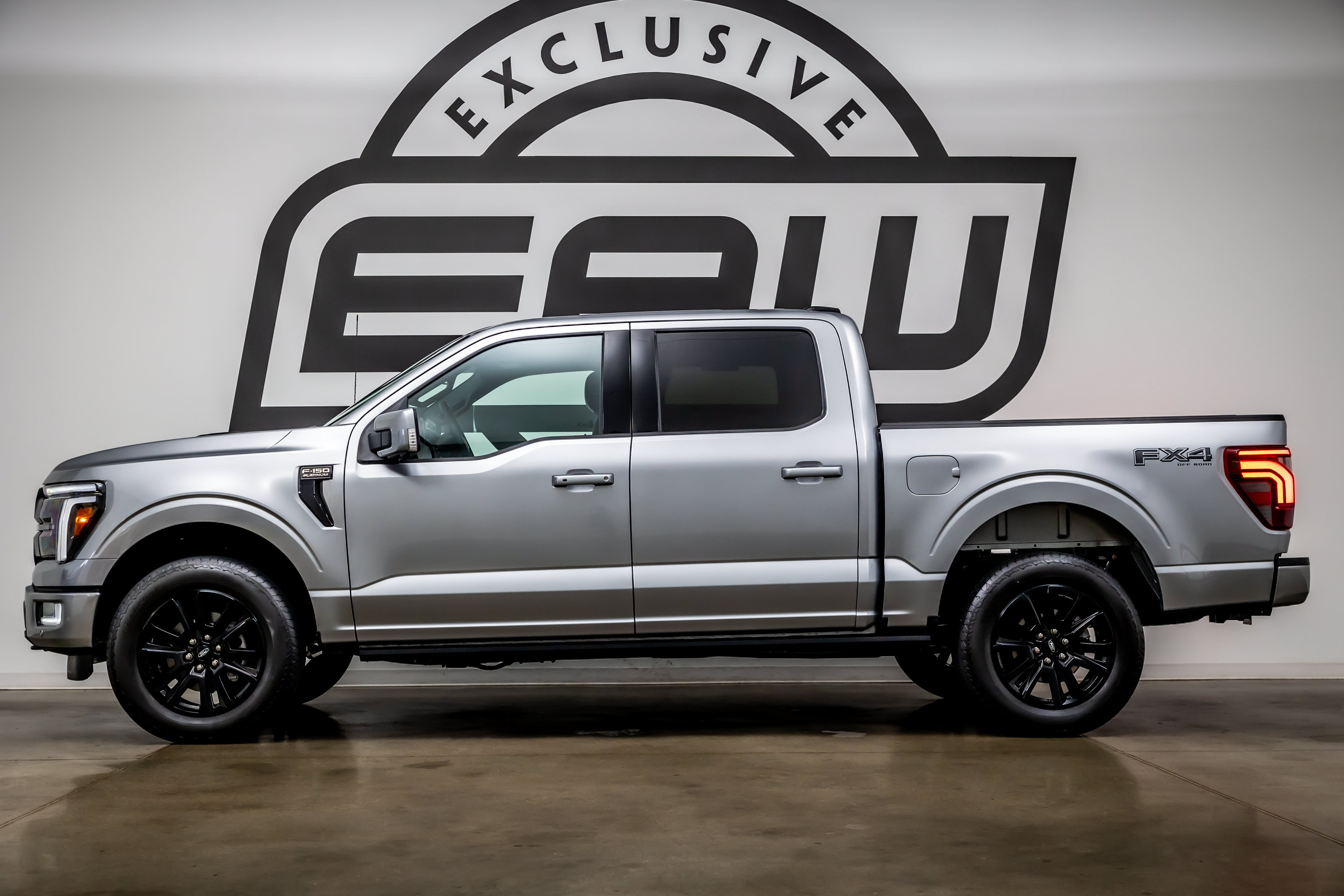 Used 2025 Ford F150 Platinum w/ Equipment Group 702A High AWD/4WD image 6