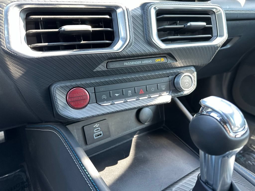 Used 2025 Ford Mustang GT Premium RWD image 30