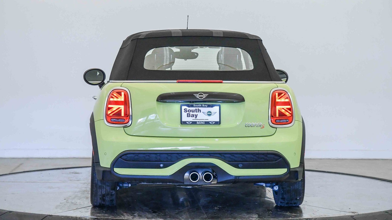 Certified 2023 MINI Cooper S image 3